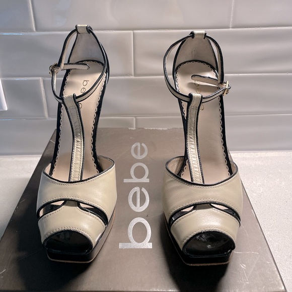 Bebe heels - Picture 1 of 6
